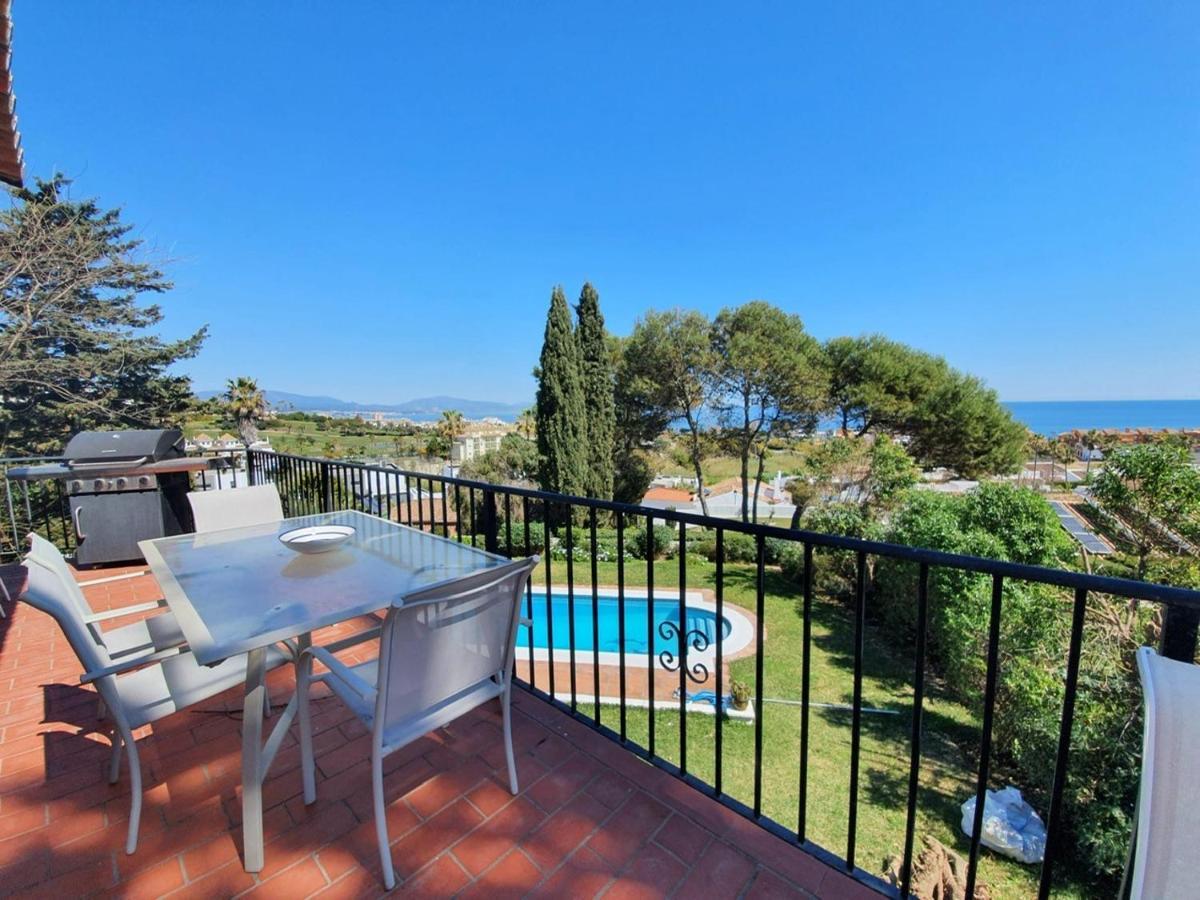Beautiful 5 Bedroom Villa With Private Pool With Stunning Sea Views, Walking Distances To Shops Restaurants Beach 马尼尔瓦 外观 照片